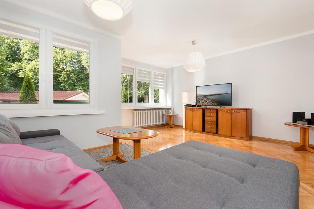 Spokojny Apartament Przy Parku Chopina By Noclegi Renters Swinoujscie Luaran gambar